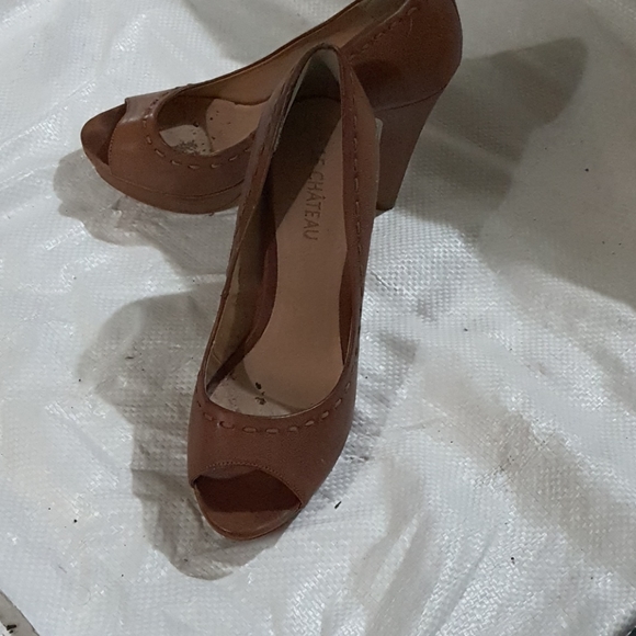 Brown open toe heels - Picture 3 of 3